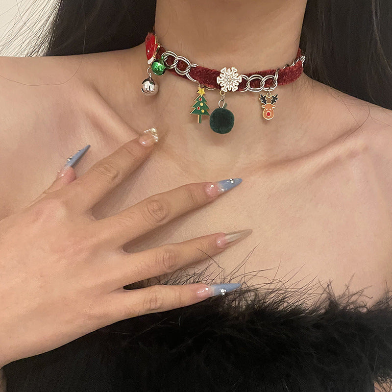 Tree Bell Snowflake Collar